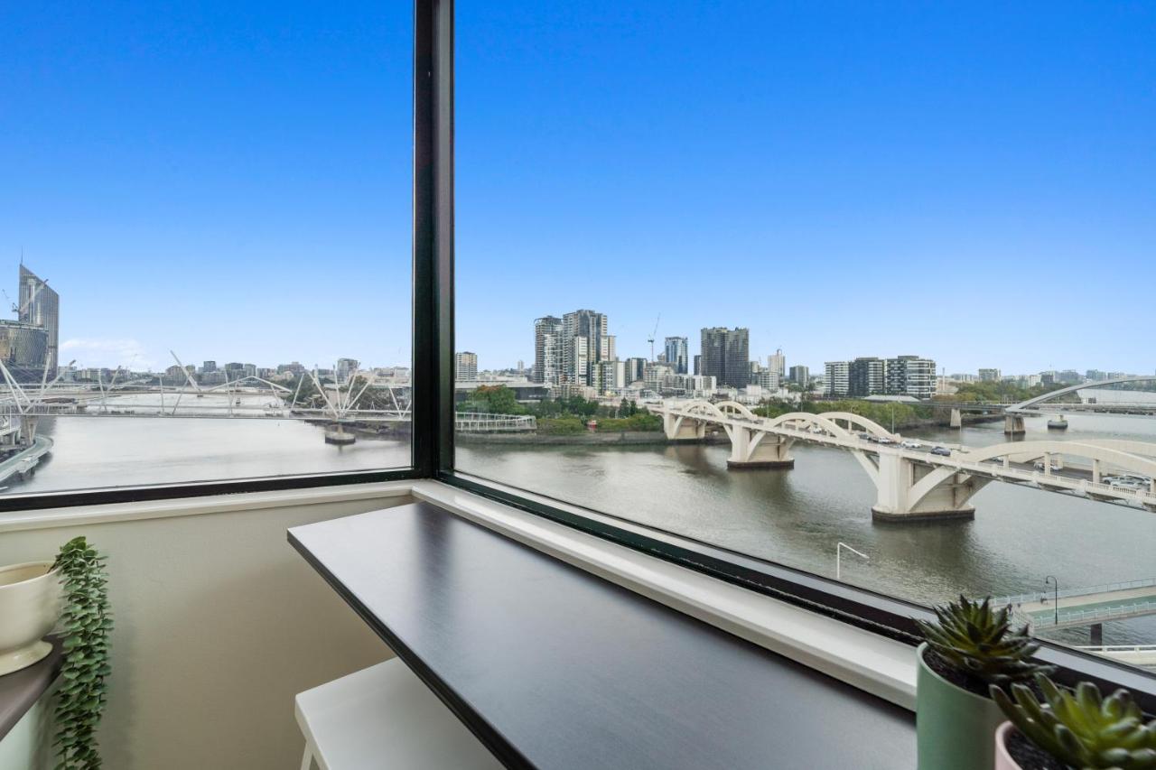 Apartment Riverside Retreat